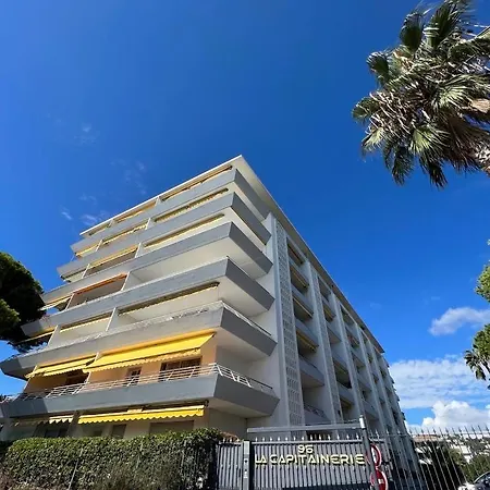 Apartmán Seafront - Beautiful Flat With Aircon And Comfortable Loggia *