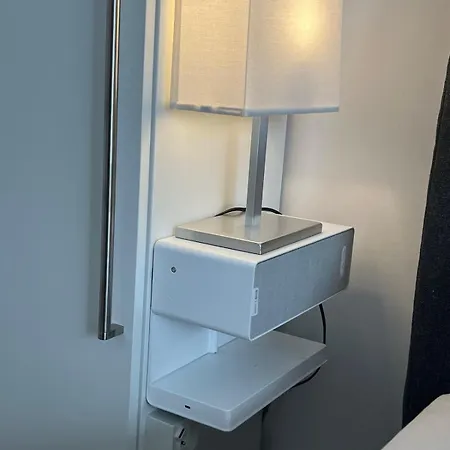 Seafront - Beautiful Flat With Aircon And Comfortable Loggia Apartman *