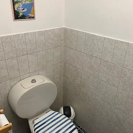 Apartamento Seafront - Beautiful Flat With Aircon And Comfortable Loggia *