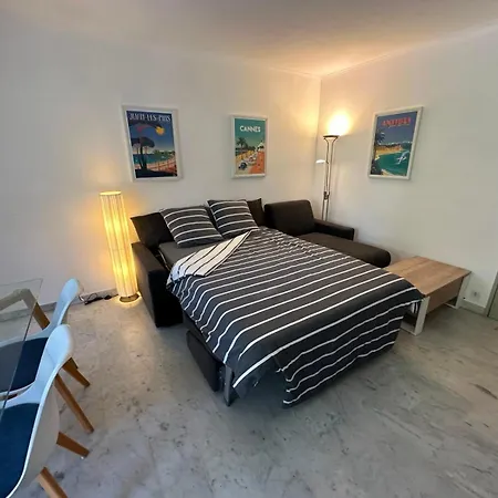 Seafront - Beautiful Flat With Aircon And Comfortable Loggia *